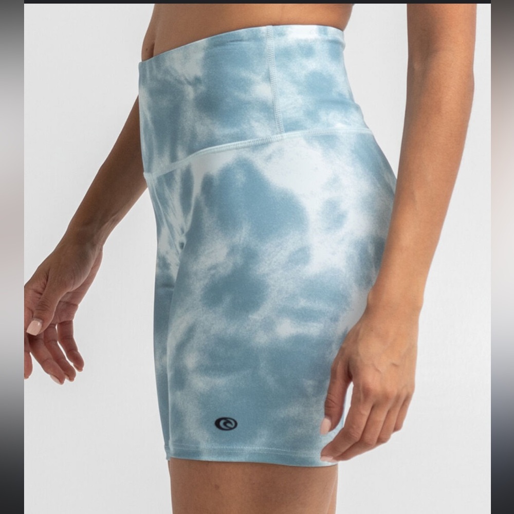 Rip Curl Vapercool Bike Shorts Women's Small Tie-Dye High Rise Key Pocket Active